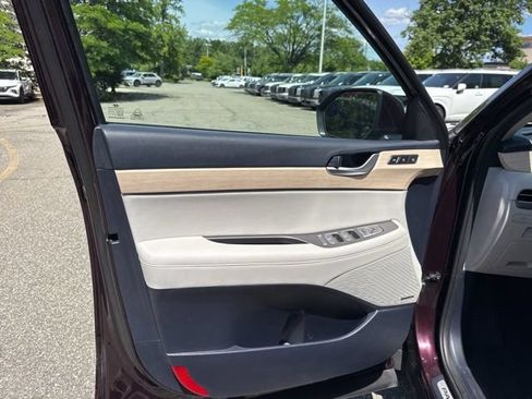 Used 2024 Hyundai Palisade Limited AWD/4WD image 37
