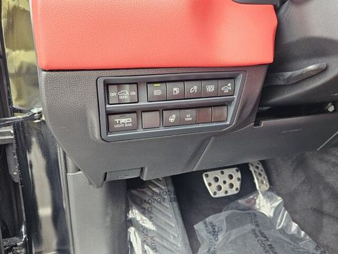 Used 2025 Toyota Sequoia TRD Pro AWD/4WD image 15
