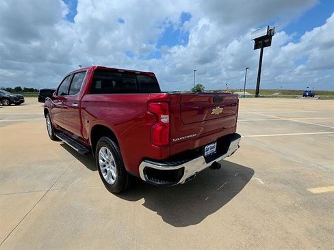 Used 2024 Chevrolet Silverado 1500 LTZ image 6