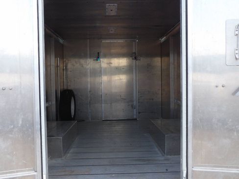 Used 2014 Ford E-350 and Econoline 350 Super Duty w/ A/C Prep Package RWD image 26
