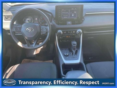 Certified 2022 Toyota RAV4 LE image 13