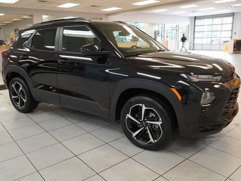 Certified 2023 Chevrolet TrailBlazer RS w/ Convenience Package AWD/4WD image 13