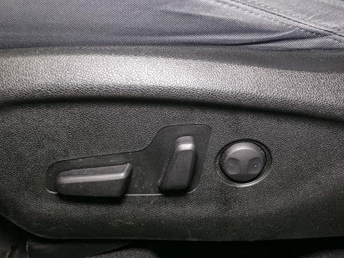 Used 2016 Kia Sorento LX w/ LX Convenience Package image 38