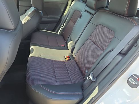 Used 2026 Nissan Kicks SR AWD/4WD image 13