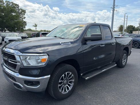 Used 2020 RAM 1500 Big Horn AWD/4WD image 3