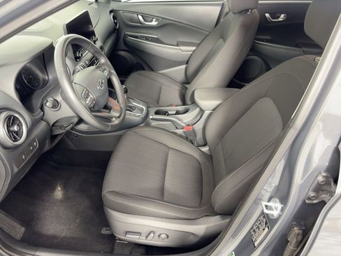 Used 2023 Hyundai Kona SEL w/ Convenience Package image 5