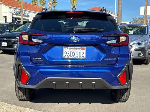 Certified 2024 Subaru Crosstrek 2.0i Premium image 8
