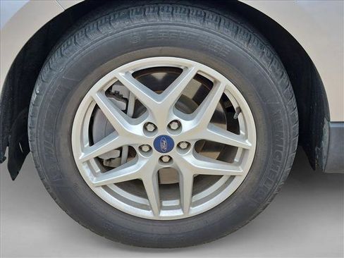 Certified 2022 Ford Edge SEL w/ Convenience Package image 14