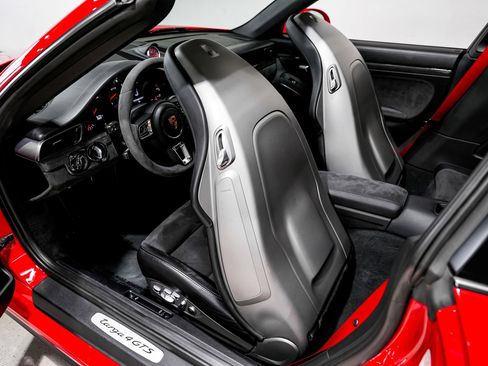 Used 2017 Porsche 911 Targa 4 GTS AWD/4WD image 21