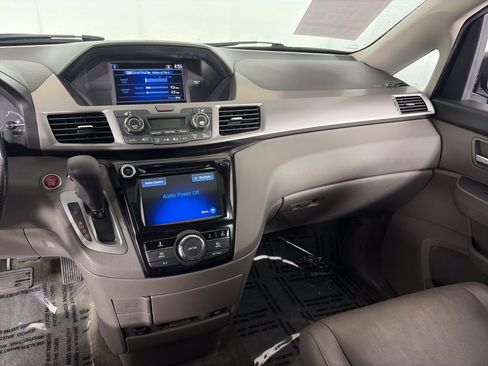 Used 2016 Honda Odyssey EX-L image 4