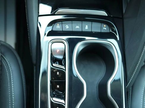 Used 2021 Buick Envision Preferred image 27