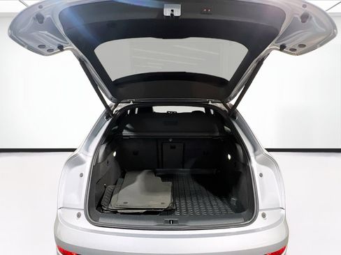 Used 2018 Audi Q3 2.0T Premium image 19