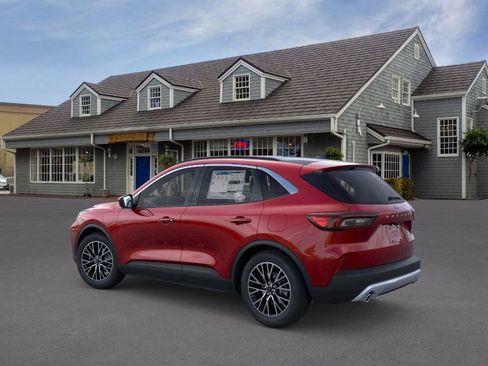 New 2025 Ford Escape SE image 4