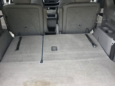 Used 2016 Toyota Highlander Limited FWD image 24