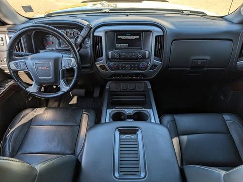 Used 2018 GMC Sierra 1500 SLT w/ Enhanced Driver Alert Package image 9