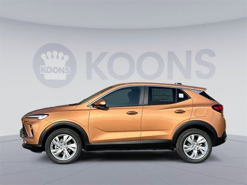 New 2025 Buick Encore GX Preferred image 2