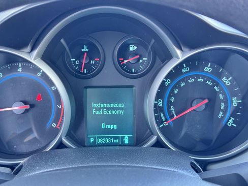 Used 2012 Chevrolet Cruze LS w/ Connectivity Package FWD image 39