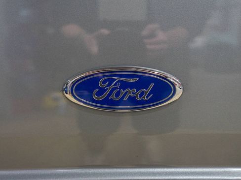 Used 1997 Ford F250 2WD Regular Cab Heavy Duty image 24