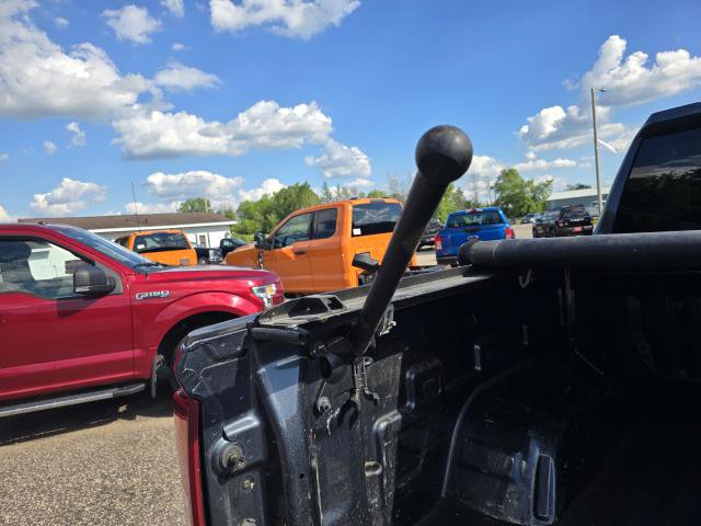Used 2022 Chevrolet Silverado 1500 Custom w/ Safety Confidence Package AWD/4WD image 27