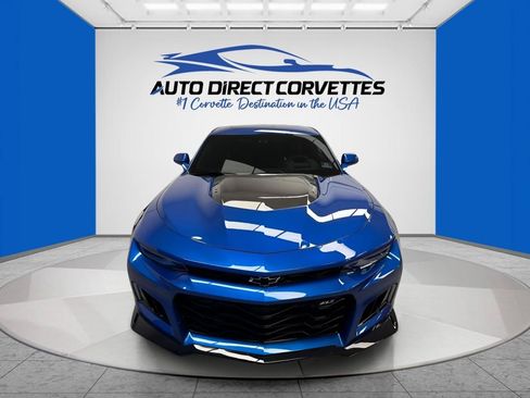 Used 2017 Chevrolet Camaro ZL1 RWD image 2