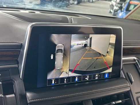 Used 2022 Chevrolet Tahoe Premier w/ Premium Package 2 RWD image 27
