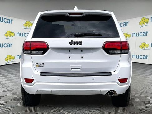 Used 2021 Jeep Grand Cherokee Laredo X AWD/4WD image 5