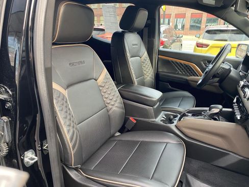 Used 2023 GMC Canyon Denali AWD/4WD image 33