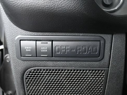 Used 2016 Jeep Wrangler Unlimited Rubicon w/ Connectivity Group AWD/4WD image 20