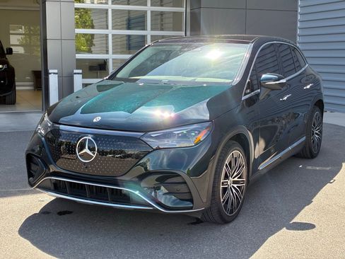 Used 2023 Mercedes-Benz EQE 500 4MATIC SUV image 8
