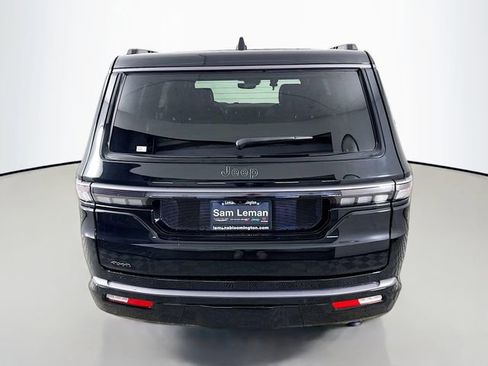 New 2026 Jeep Grand Wagoneer Limited AWD/4WD image 6