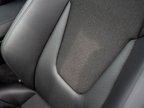 Used 2024 Porsche 911 GT3 RWD image 15
