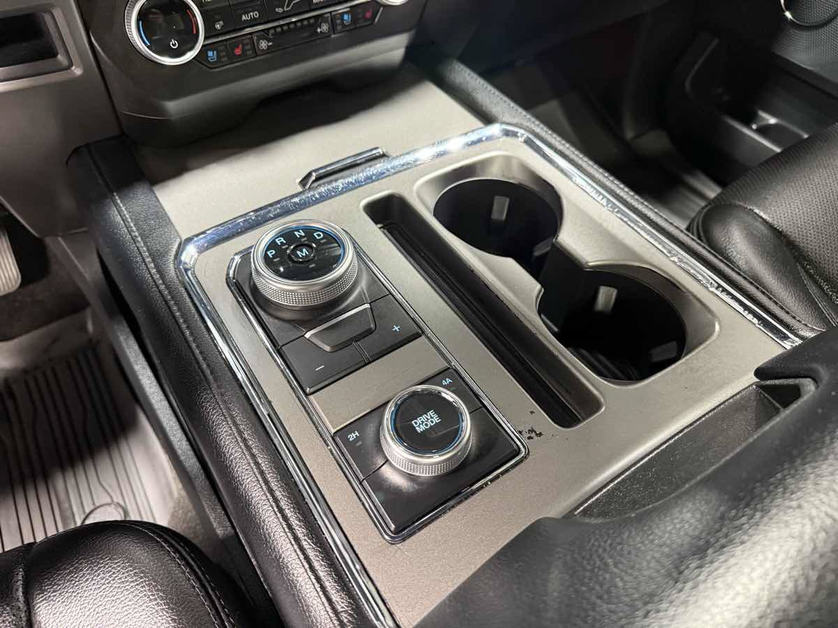 Used 2021 Ford Expedition XLT AWD/4WD image 12