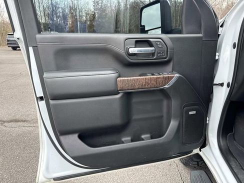 Used 2022 GMC Sierra 2500 Denali image 24