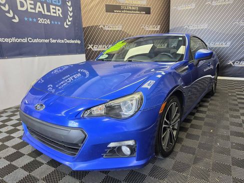 Used 2015 Subaru BRZ Limited w/ Popular Package #2C RWD image 2