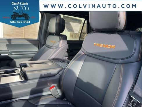 New 2026 Ford Expedition Tremor image 14