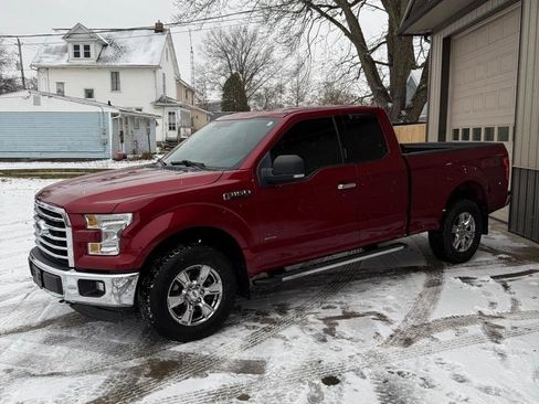 Used 2016 Ford F150 XLT w/ Equipment Group 302A Luxury image 6