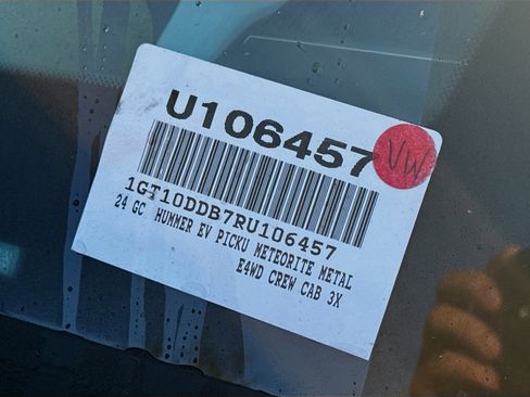 Used 2024 GMC Hummer EV 3X image 38