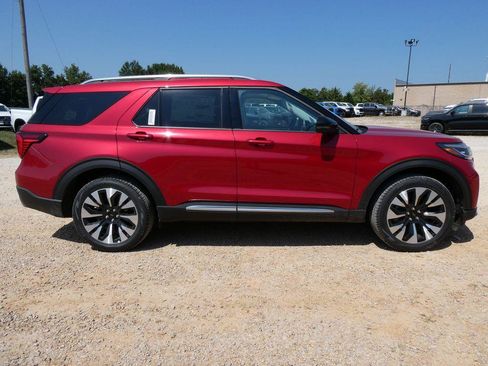 New 2026 Ford Explorer Platinum w/ LUX Leather Package AWD/4WD image 4