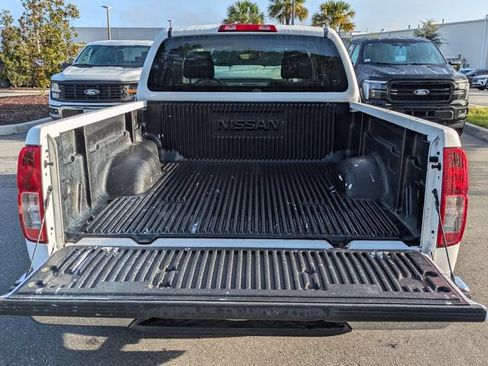 Used 2011 Nissan Frontier S w/ S Preferred Pkg RWD image 13