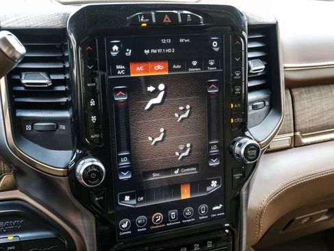 Used 2021 RAM 2500 Limited AWD/4WD image 40