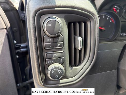 Used 2021 Chevrolet Silverado 1500 Custom AWD/4WD image 12
