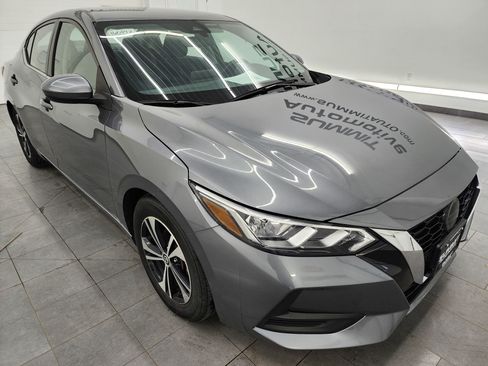 Used 2023 Nissan Sentra SV image 3