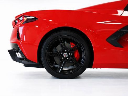 Used 2022 Chevrolet Corvette Stingray Premium Conv w/ Battery Protection Package RWD image 19