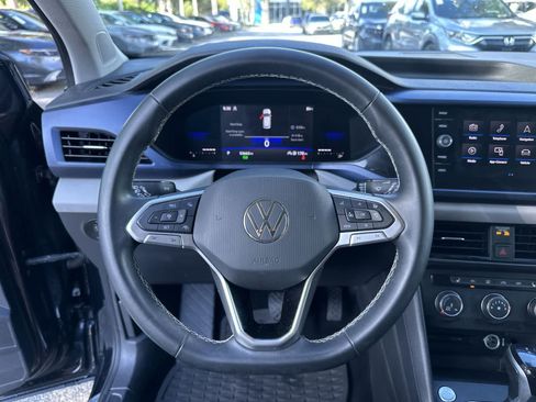 Used 2022 Volkswagen Taos SE w/ IQ.Drive SE Package AWD/4WD image 17