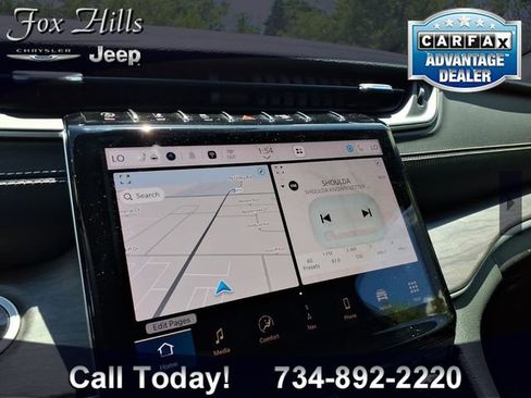 Used 2023 Jeep Grand Cherokee Limited AWD/4WD image 20