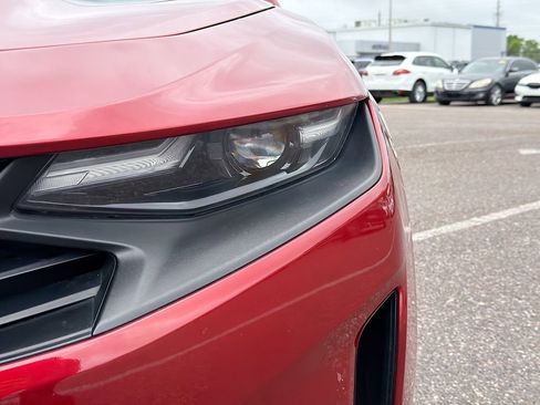 Used 2021 Chevrolet Camaro LT w/ Technology Package RWD image 9
