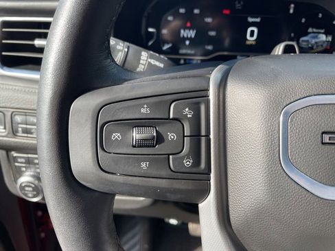 Used 2024 GMC Yukon Denali w/ Advanced Technology Package image 16