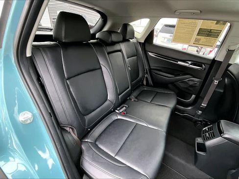 Used 2024 Kia Seltos EX image 18