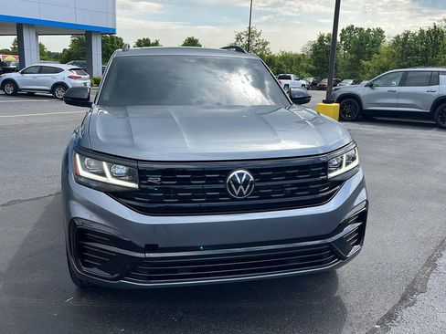 Used 2023 Volkswagen Atlas SEL R-Line AWD/4WD image 8