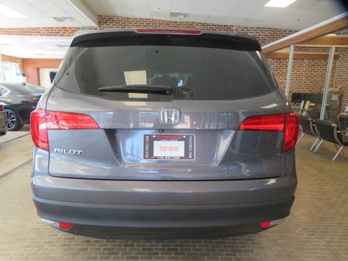 Used 2017 Honda Pilot EX-L image 65